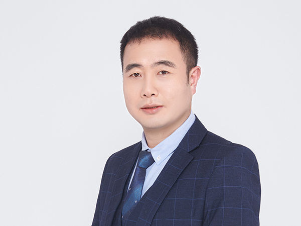 杜樂(lè)  博士
